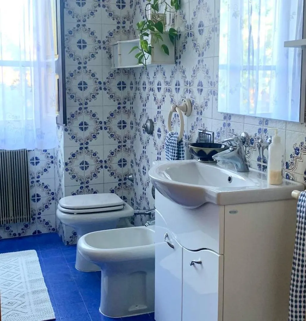 Apartman Guest House A Due Passi Olbia